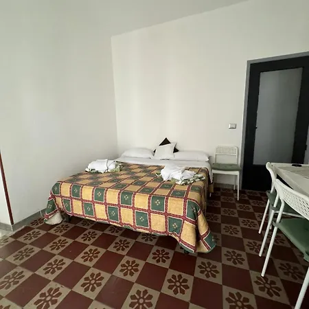 公寓 Chez Elle - Due Centro *